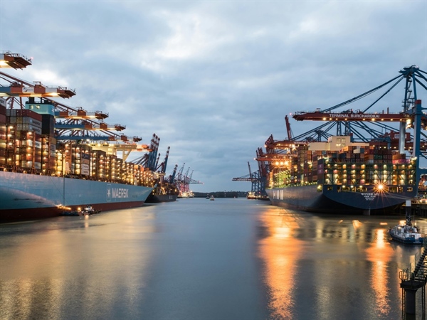 Kaj pomenijo nove ameriške carine za podjetja iz EU?