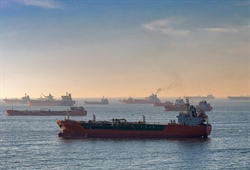 Globalni izzivi v kontejnerskem prevozu: Kako RCM zagotavlja stabilnost v času negotovih razmer