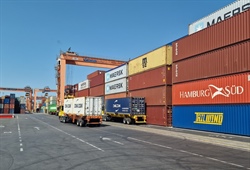 Koper raste. Vaša logistika mora slediti.