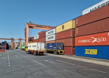 Koper raste. Vaša logistika mora slediti.