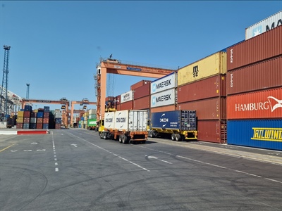 Luka Koper rekordno leto 2025: ključno vozlišče evropske logistike raste – ste pripravljeni? Mi smo.