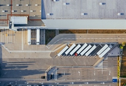 Truck announcement sytem in the port